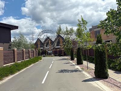 дом по адресу виноградна 27