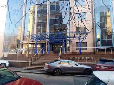комерційна за адресою Шовковична вул., 42-44