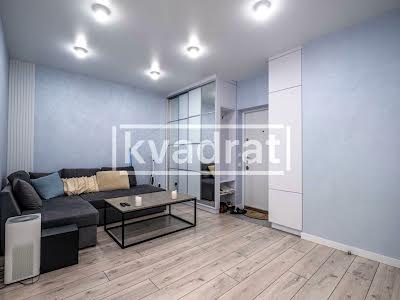 квартира за адресою Київ, Ревуцького вул., 40Б