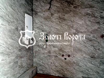 квартира по адресу Молодіжна ул., 4