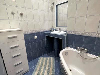 квартира за адресою Перемоги просп., 72в