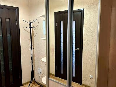 квартира за адресою Єлизавети Чавдар вул., 18