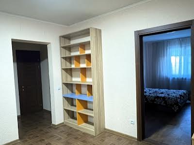 квартира за адресою Миколи Вінграновського вул., 2