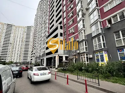 квартира за адресою Драгоманова вул., 2Б
