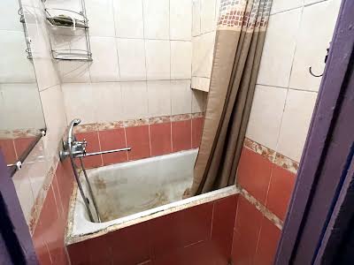 кімната за адресою Святослава Хороброго вул., 6