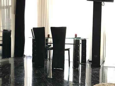 квартира за адресою Регенераторна вул., 4 к1
