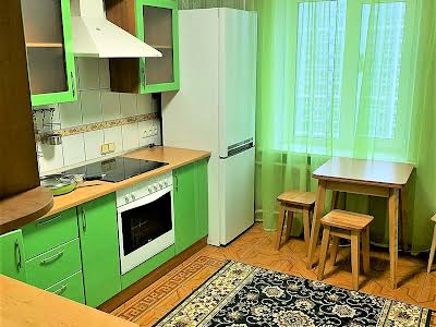 квартира за адресою дека, 12/37