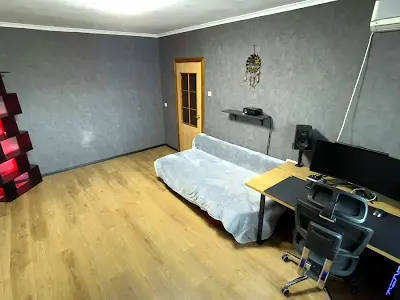 квартира за адресою Драгоманова вул., 12
