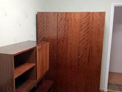 квартира за адресою Леоніда Каденюка просп. (Юрія Гагаріна), 3