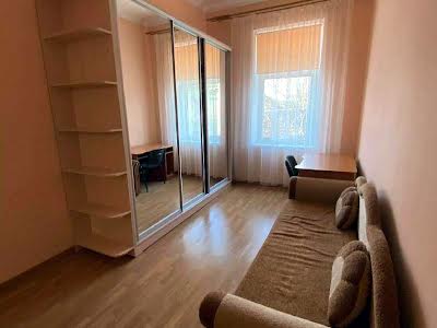 квартира по адресу Шептицких ул., 27