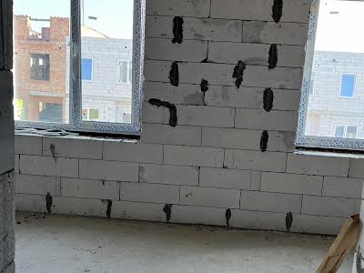будинок за адресою Озерна