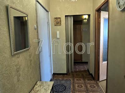 квартира за адресою Миколи Закревського вул., 27/2