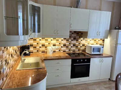 квартира по адресу Нивская ул., 4г