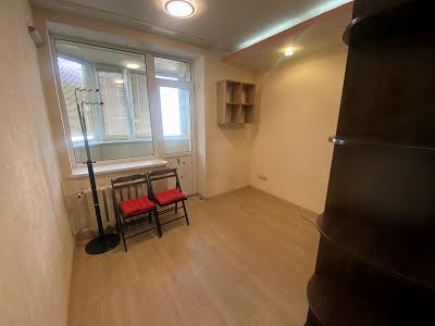 квартира по адресу Киев, Драгоманова ул., 6-А