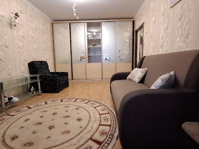 квартира за адресою Леоніда Бикова бульв., 8