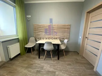 квартира за адресою Бровари, В'ячеслава Чорновола вул., 6