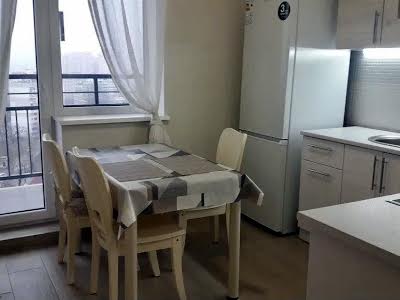 квартира за адресою Михайлівська вул., 8