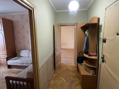 квартира за адресою Путивльська вул., 42