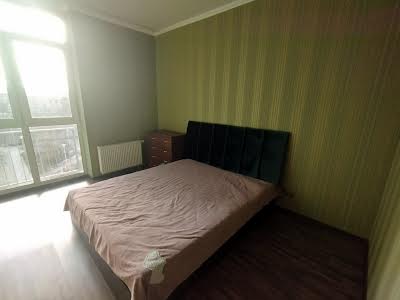 квартира за адресою Регенераторна вул., 4 к7