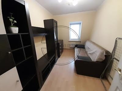 квартира за адресою Красицького вул., 8