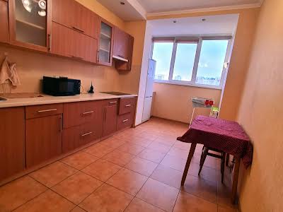 квартира за адресою Урлівська вул., 23а
