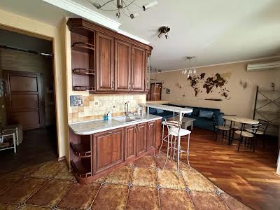 квартира за адресою Щекавицька вул., 30/39