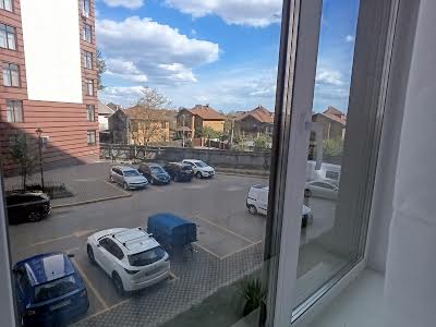 квартира по адресу с. Петропавловская борщаговка, Садовая ул., 51-В