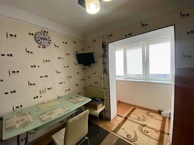 квартира за адресою Амвросія Бучми бульв., 16