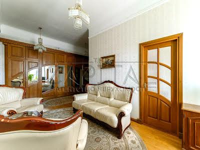 квартира за адресою Інститутська вул., 27/6