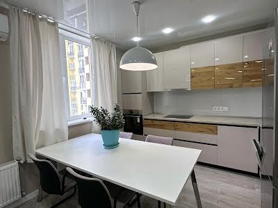 квартира по адресу Вышгород, Борисо-Глібська ул. (Ватутіна), 111