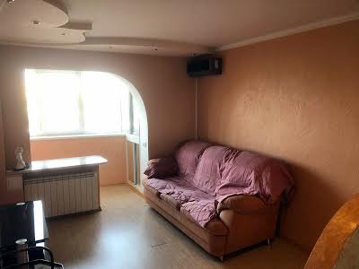 квартира за адресою Богатирська вул., 16