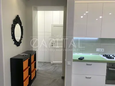 дом по адресу Катерини Ступницької ул. (Уляни Громової)