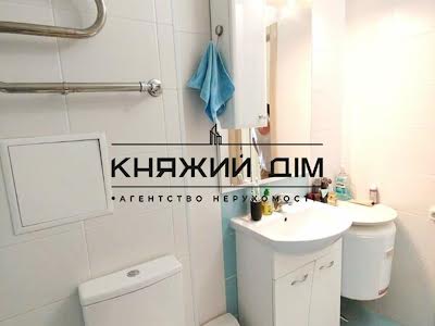 квартира за адресою Драгоманова вул., 40-Е