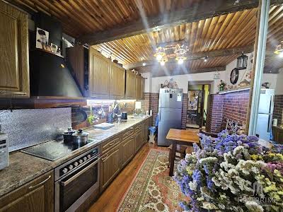 квартира за адресою Драгоманова вул., 44-А