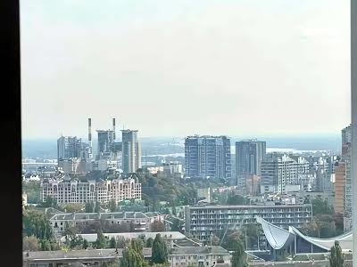 квартира за адресою Євгена Коновальця вул. (Щорса), 44а