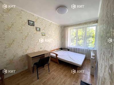квартира по адресу Защитников Украины пл., 1