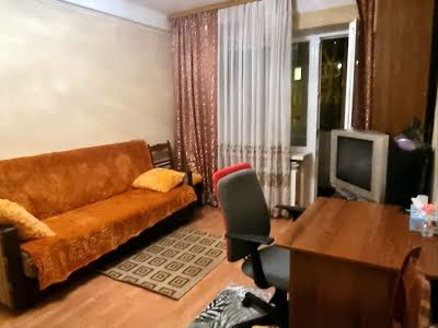 квартира за адресою Київ, Ярослава Гашека бульв., 17/1