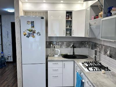 квартира по адресу Жулянська ул., 1д