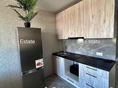 квартира за адресою Борткевича вул., 5