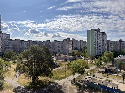 квартира за адресою Київ, Каштанова вул., 5