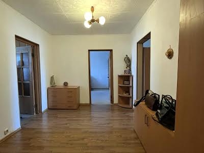 квартира по адресу Николая Закревского ул., 7