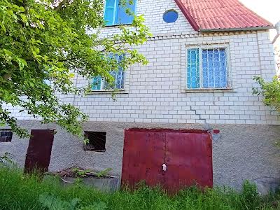 дом по адресу с. Погребы, Садова, 3