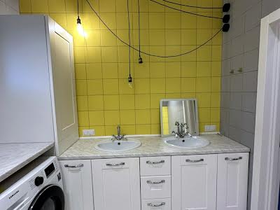будинок за адресою Провулок шкільний, 5а