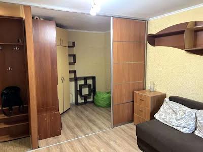 квартира по адресу Новомостицкая ул., 4
