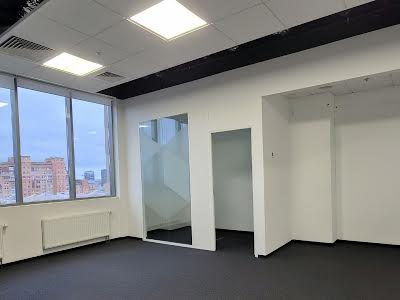 комерційна за адресою Київ, Князів Острозьких вул. (Московська), 32