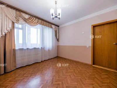 квартира по адресу Натальи Ужвий ул., 112