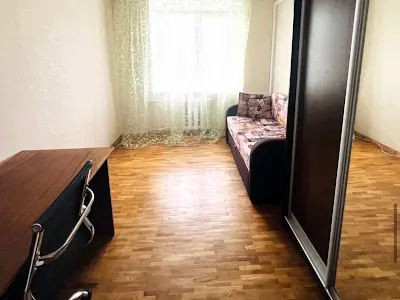 квартира по адресу Межигорская ул., 50