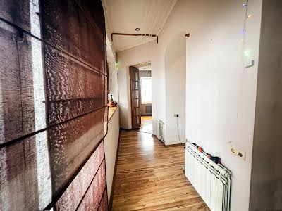 квартира за адресою вулиця Братська, 5