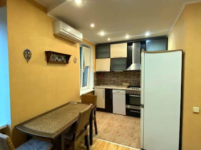 квартира по адресу Уманская ул., 31к1