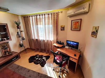квартира за адресою Київ, Кадетський Гай вул., 3